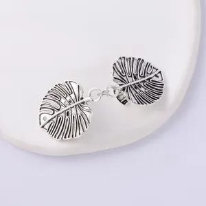 Silver leaf cardigan clip scarf holder vintage decorative brooch pin accessory for women