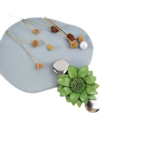 Handmade green leather flower brooch shawl clip cute sweet art style scarf collar accessories