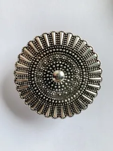Vintage hollow-out brooch detail, classical ethnic style metal scarf buckle and shawl clip.