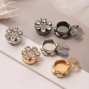 Elegante strass bloem overhemd manchetknopen modieuze metalen kristalen decoratieve knopen