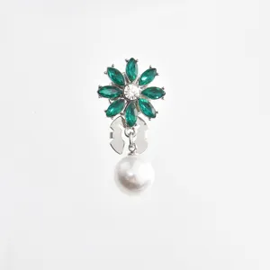 Creative fashion rhinestone flower pearl pendant brooch shirt collar decorative pin