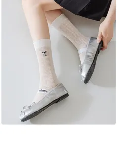 Summer breathable mesh cotton mid-tube socks with cute bow embroidery and ballet style design.