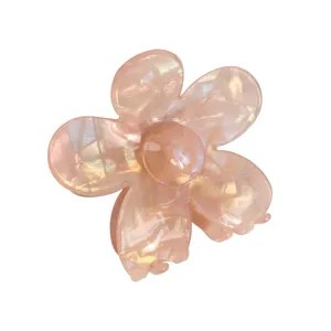 Rosa florale Haarklammer, Perlglanz Acetat Design für süße tägliche Frisuren und Haaraccessoires.