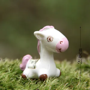 Resin cute horse 3.5mm dust plug headphone jack accessory miniature figurine decor white
