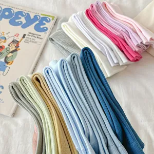 Calzini donna estivi sottili a righe verticali colore confetto tinta unita traspiranti