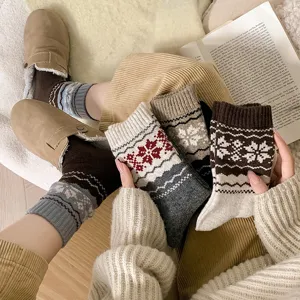 Chaussettes en laine Fair Isle rétro hiver pour femme, style japonais motif flocon de neige.