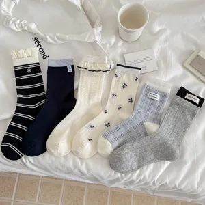 Women cotton mid-tube socks set, trendy striped floral lace design, breathable daily wear.