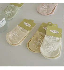 Women summer invisible socks anti slip silicone solid color cute sun pattern low cut boat socks
