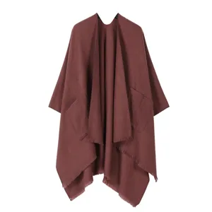 Einfarbiger offener Umhang Schal mit Taschen und Fransen, warme Winter Oberbekleidung.