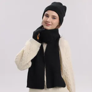 Invierno Cálido Gorro Bufanda Y Guantes Táctiles Conjunto Cachemira Forro Polar Espesado Traje Clima Frío Para Mujeres