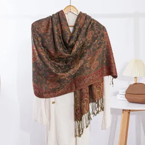 Retro paisley jacquard sjaal met franjes, elegante etnische lange dames sjaal voor herfst en winter.