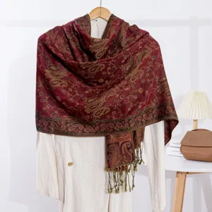 Vintage bordeaux rode paisley jacquard omslagdoek met etnische franje sjaal voor dames