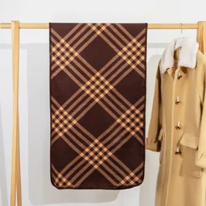 Classic British style double-sided plaid scarf, thick warm winter tartan scarf for women.