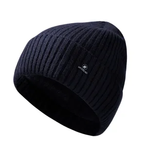 Unisex Winter warme Strickmütze in marineblau, verdicktes Fleecefutter, Freizeitstil.
