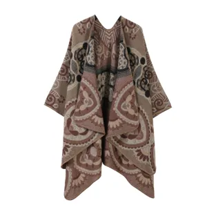 Capa de punto jacquard retro para mujer, chal poncho cálido de imitación de cachemira.