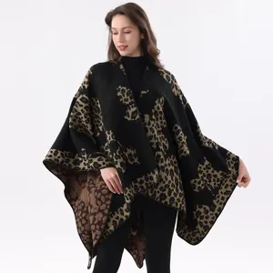 Capa Poncho de Imitación Cachemira con Estampado de Leopardo Jacquard Retro para Mujer Chal Envolvente Cálido Ropa de Abrigo