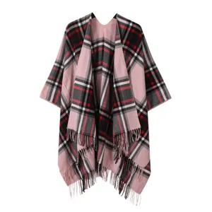 Dames winter roze ruitje cape poncho, stijlvolle gebreide sjaal met franjes rand.