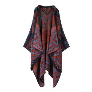 Vintage Kapuzenponcho fuer Herbst und Winter, kuscheliger Jacquard Umhang mit Paisley Muster.