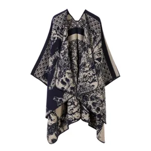 Elegante mantella scialle reversibile in maglia effetto cashmere calda e accogliente