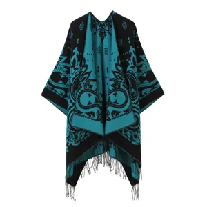 Schickes schwarz-türkis Paisley Quasten Poncho Cape, vielseitig warm für Reisen und Alltag.
