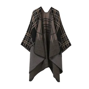 Detailansicht Damen kariert Winter Poncho Umhang Kaschmir Imitation warm gemütlich