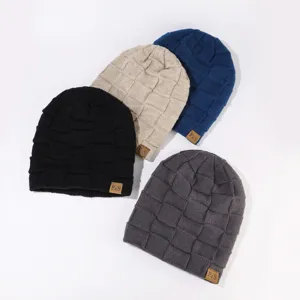 Herren Winter Strickmütze Beanie Set vier Farben casual warme Mütze modisch und chic