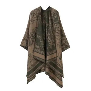 Vintage melierte Strick-Pelerine für Damen, stilvoller Oversize-Schal, gemütliche Herbstjacke.