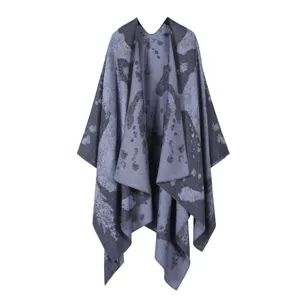 Vintage horse pattern knitted open front cape shawl, versatile jacquard fashion outerwear.