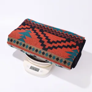 Retro ethnischer geometrischer Strickschal, ideal für Reisen, warmer Outdoor-Überwurf, Unisex.