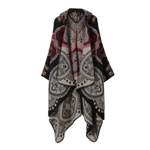 Retro Kapuzenumhang Vintage Strick Boheme Schal warmer Winter Quasten Umhang Details
