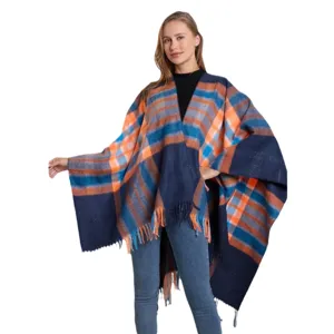 Klassischer Karo Poncho Schal für Damen, gemütlicher Fransen Cape Mantel für Winter.
