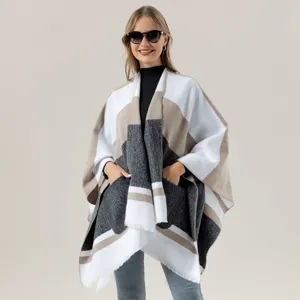 Damen farbblock gestreifter Strick Poncho Umhang lässiger warmer eleganter Schal Cape