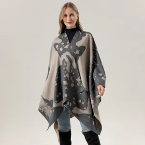 Women retro horse pattern jacquard knitted cape shawl versatile autumn winter fashion poncho