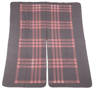 Thickened knitted plaid shawl cloak, classic check design, versatile cape for women.