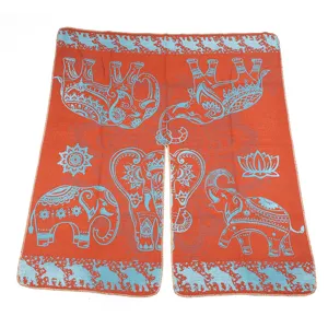 Foulard ethnique imprime d'elephants, chale retro double face chaud pour femmes.