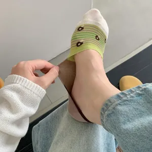 Korean style color-block flower boat socks, women summer thin low-cut invisible cute short socks.