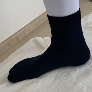 Chaussettes éponge épaisses automne hiver homme unies longues anti-odeur bien chaudes.