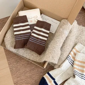 Chaussettes en laine épaisses rayées d'hiver pour femmes chaud thermique confortable chaussette