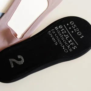 Women ice silk invisible boat socks summer thin anti-slip low cut comfortable socks