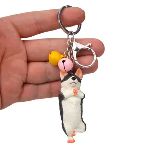 Schöner Yoga-Hund Schlüsselanhänger mit bunten Glocken und Karabiner Detailansicht