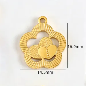 18k gold titanium steel flower heart DIY pendant accessory, stylish handmade jewelry piece.