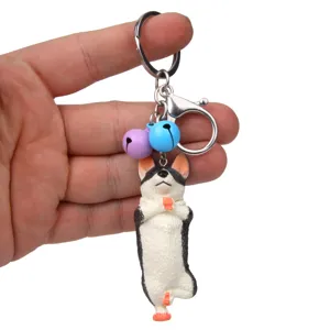Süßer Yoga Hund Schlüsselanhänger mit bunten Glocken, lustiger Cartoon Taschenanhänger.