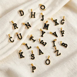 Gold Edelstahl Buchstaben Anhänger schwarze Emaillierung DIY Schmuck Zubehör Initialen