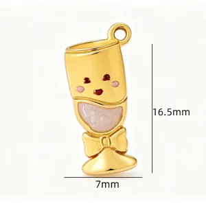 Ciondolo in Metallo Calice Cartoon Carino Accessorio Gioiello DIY Charm Dorato per Bracciale