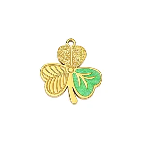 Ciondolo quadrifoglio in acciaio dorato con smalto verde, accessorio per gioielli fai da te.