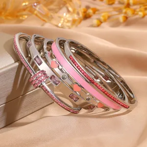 Elegantes Titanstahl Strass Nagel Stil Armband Set, Mode Luxus Damen Schmuck Detailansicht.
