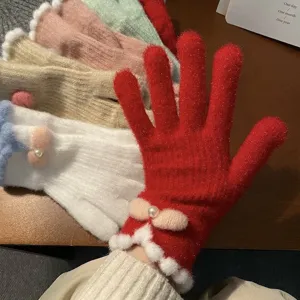 Guanti in maglia con fiocco per donna, guanti invernali caldi a cinque dita touchscreen dettaglio.