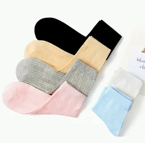 Women's mesh mid-calf socks thin breathable cotton casual solid color cute socks pack