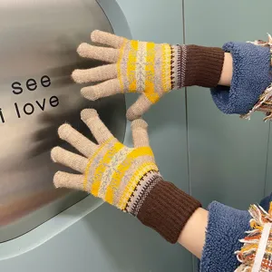 Women winter warm knitted touch screen gloves retro ethnic pattern fleece lined brown yellow
