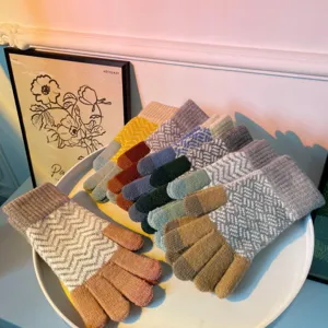 Winter touchscreen knitted gloves, warm thermal chevron pattern gloves with ribbed cuffs.